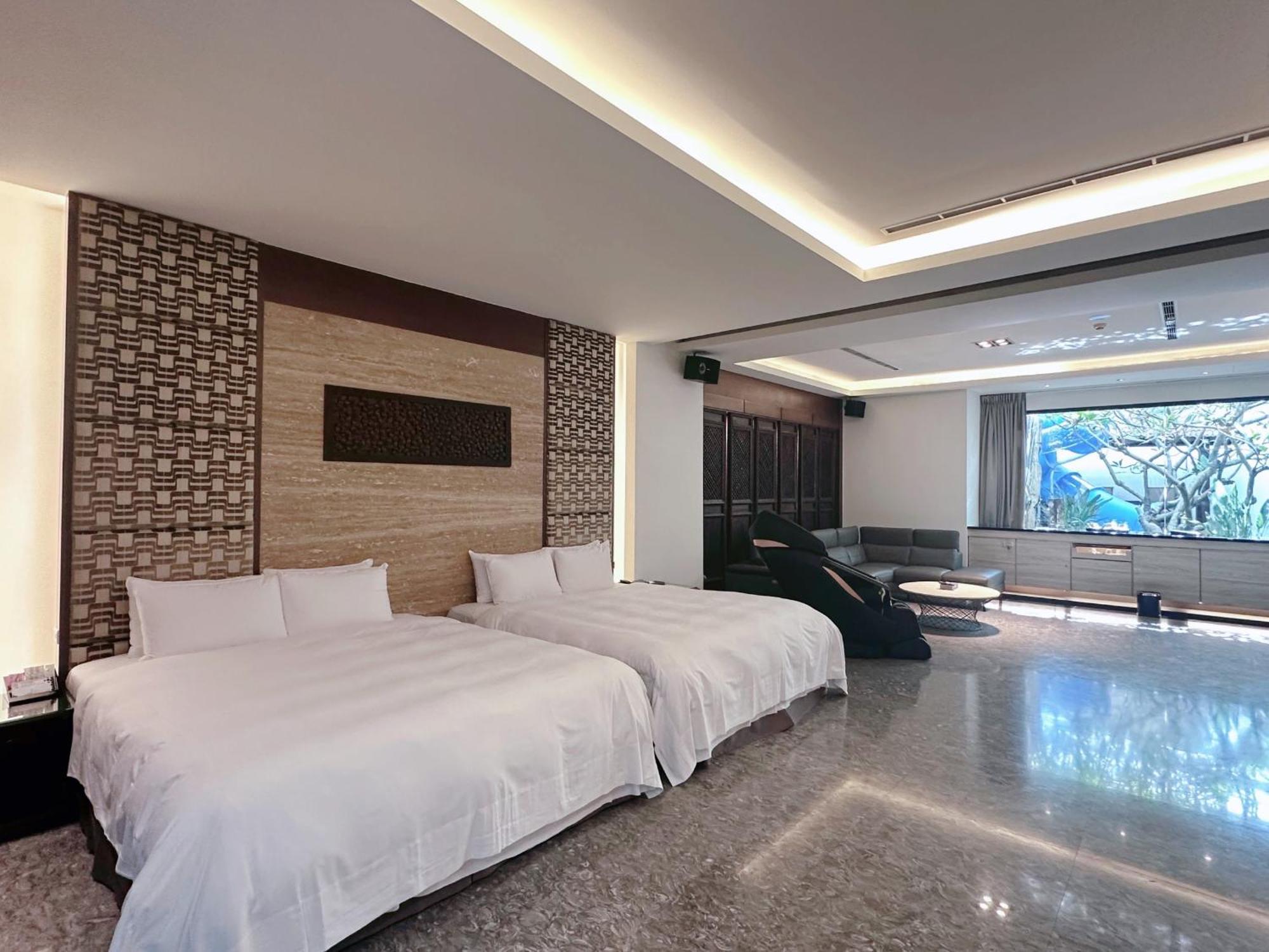 Orient Luxury Villa Motel Huwei Exteriör bild
