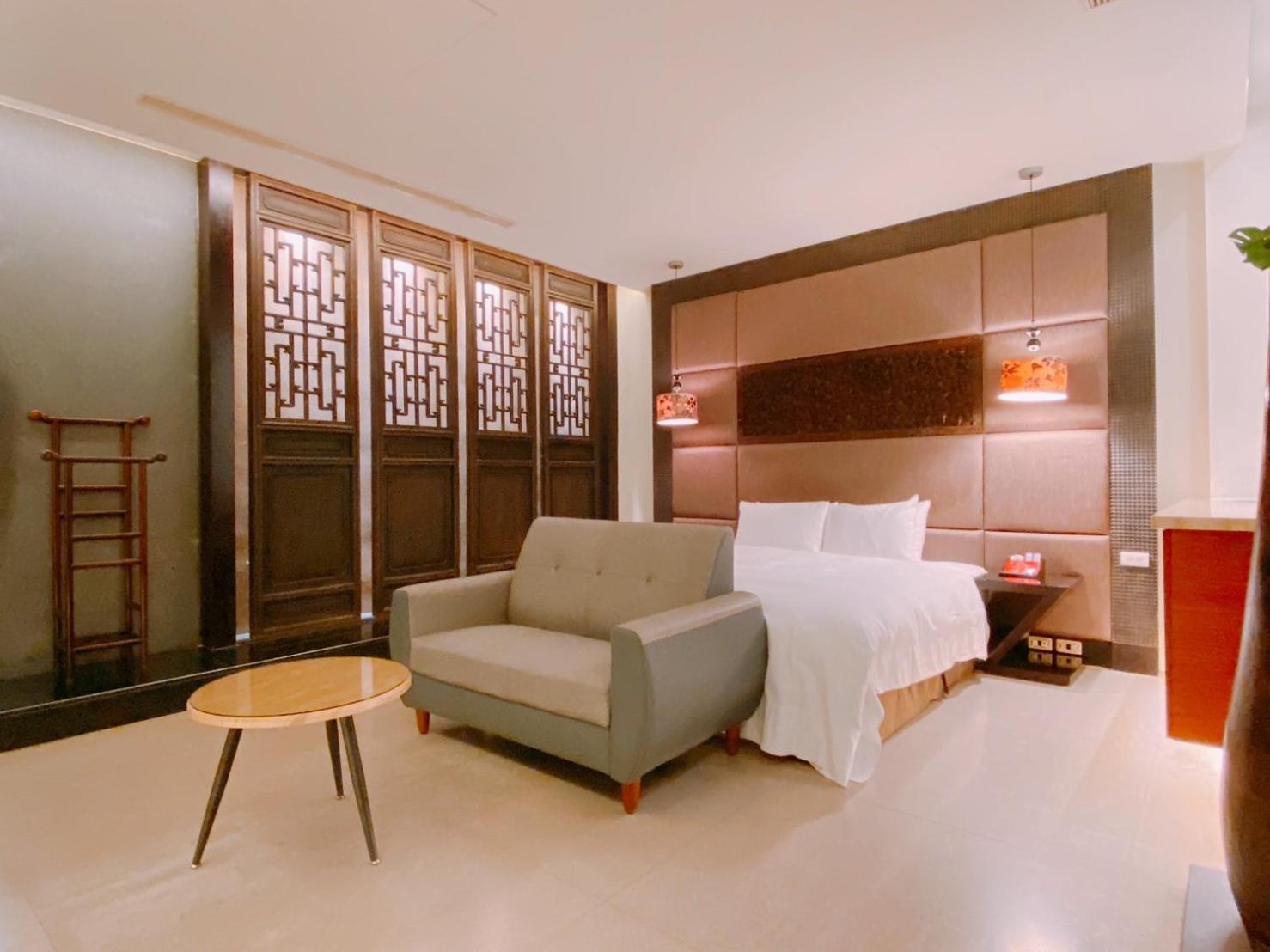 Orient Luxury Villa Motel Huwei Exteriör bild