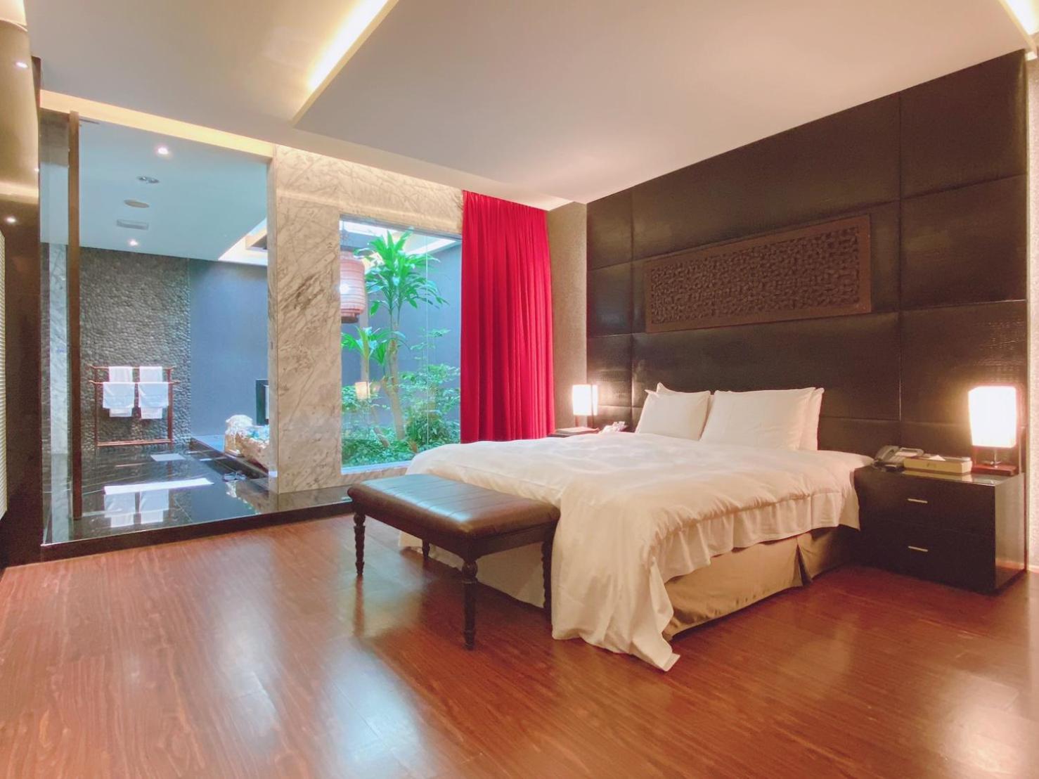 Orient Luxury Villa Motel Huwei Exteriör bild