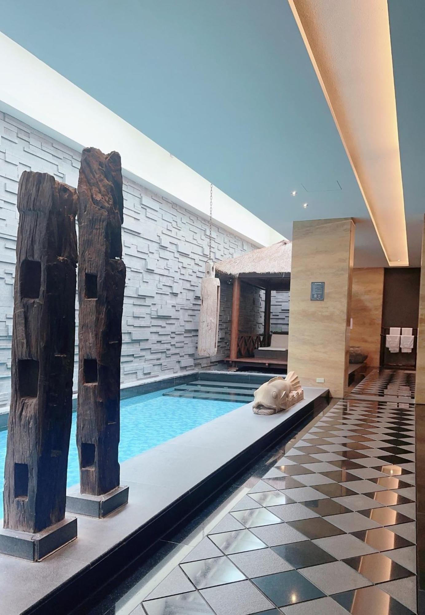 Orient Luxury Villa Motel Huwei Exteriör bild